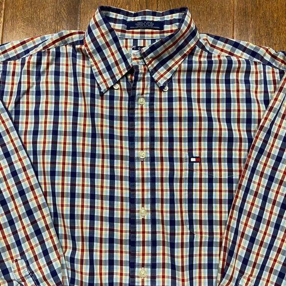 Tommy Hilfiger Vintage Y2K Multicolor Plaid Button Front Shirt Men's Size Medium - Picture 2 of 9